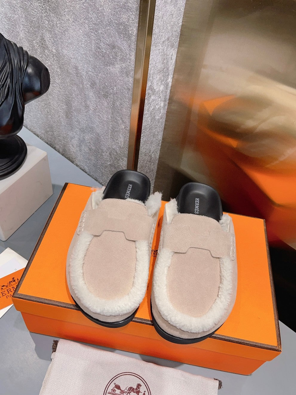 Luxurious HERMES-Inspired Half-Drag Shoes for Men and Women