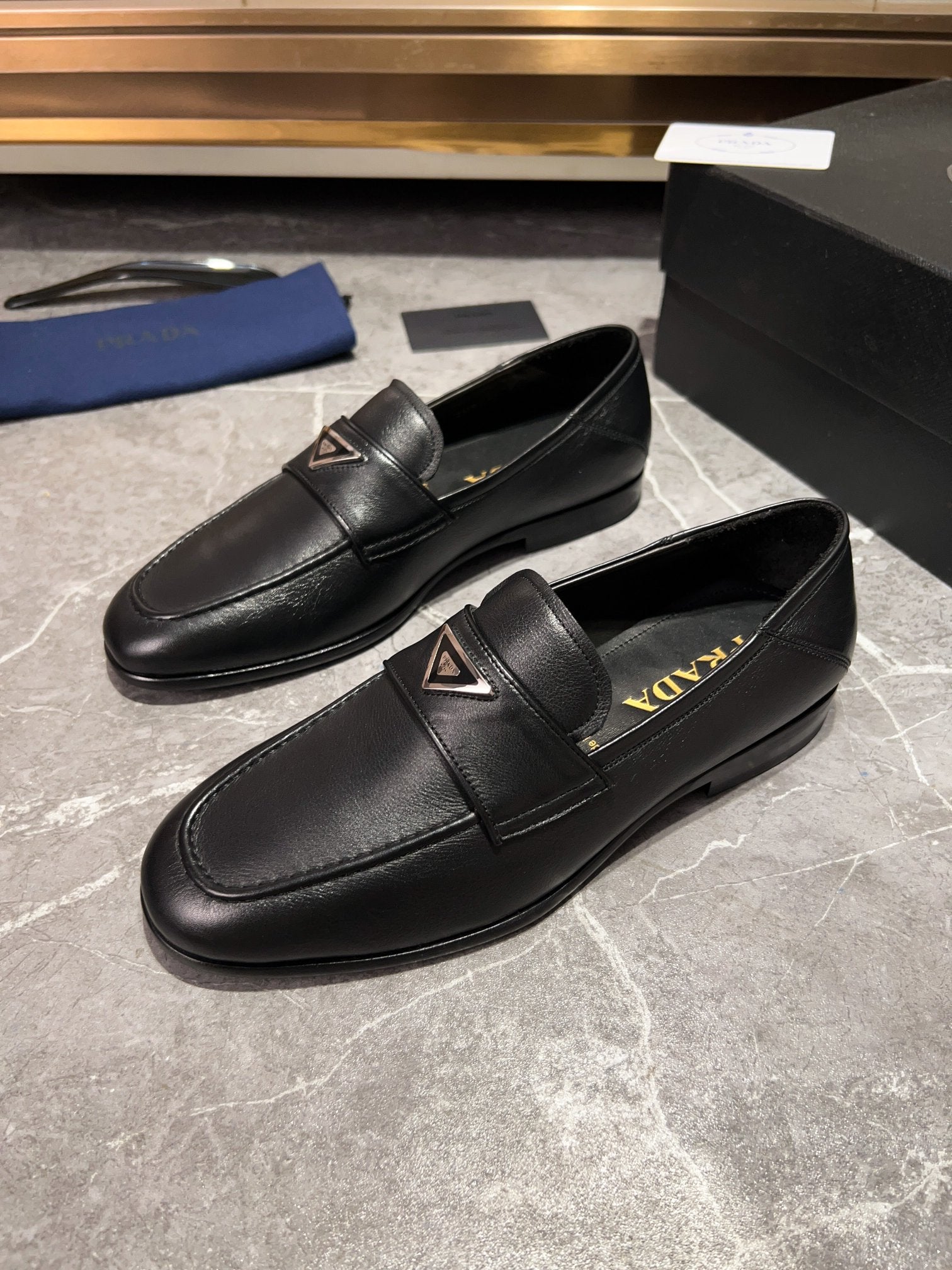 PRADA Men's Premium Leather Shoes - Sizes 39-45