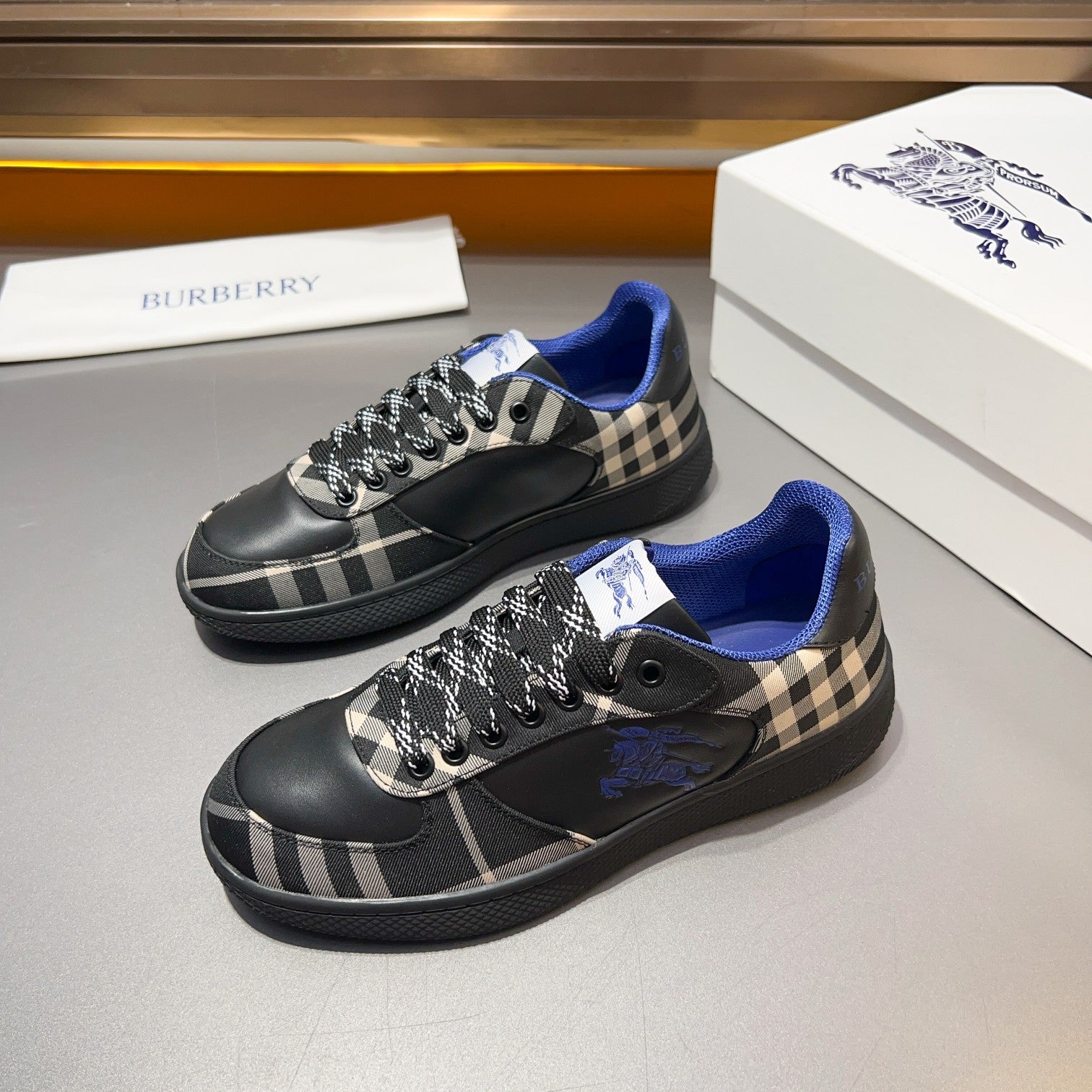 Burberry 2024 Men's Classic Low-Top Plaid Sneakers