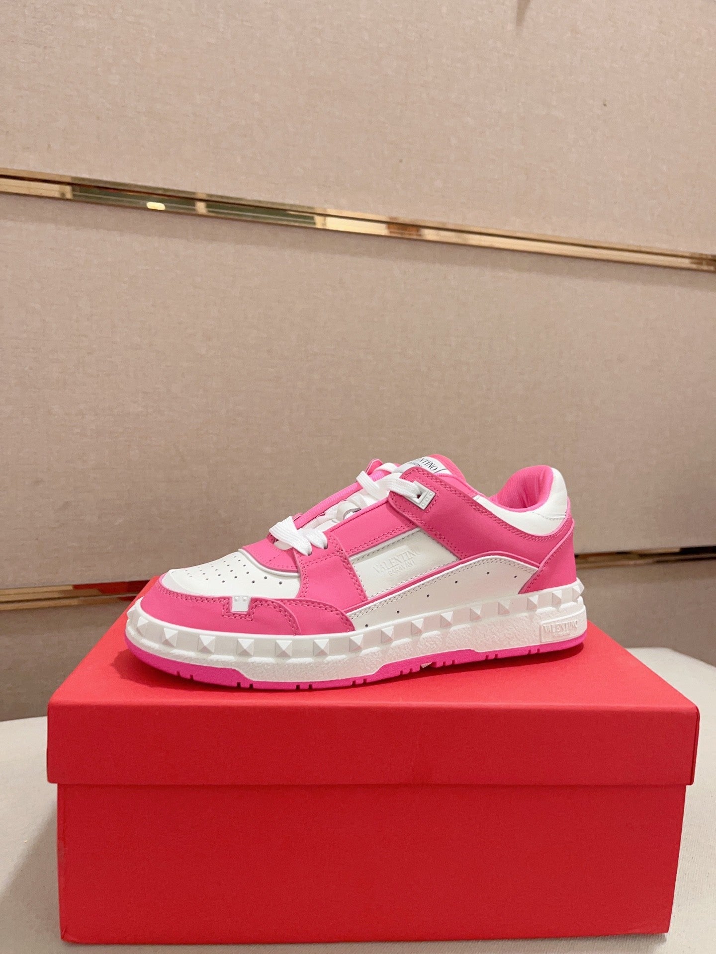 Valentino Casual Sports Sneakers - Premium Quality & Comfort