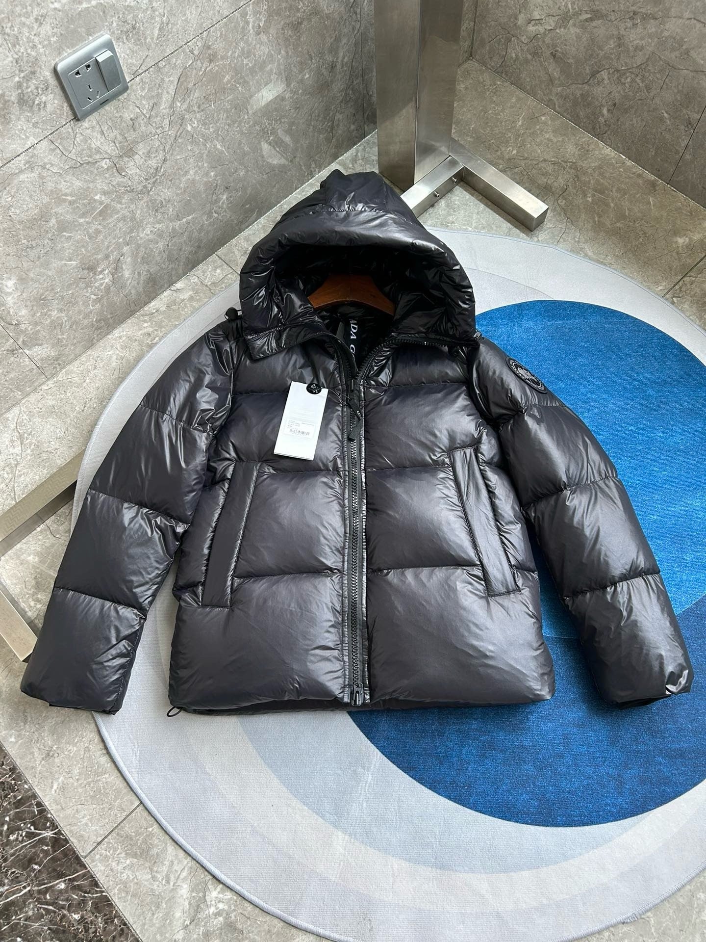 Canada Goose Puff Series Down Jackets â€“ Ultimate Cold Weather Protection
