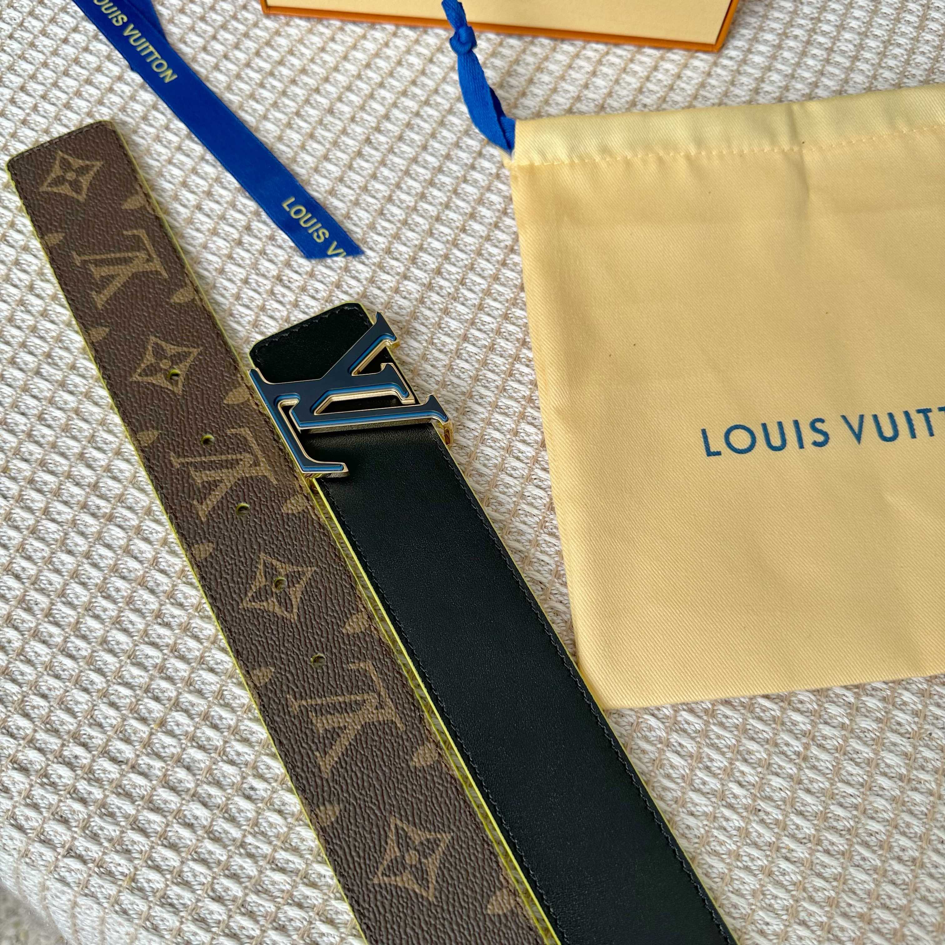 Louis Vuitton Premium Reversible 40mm Canvas Belt