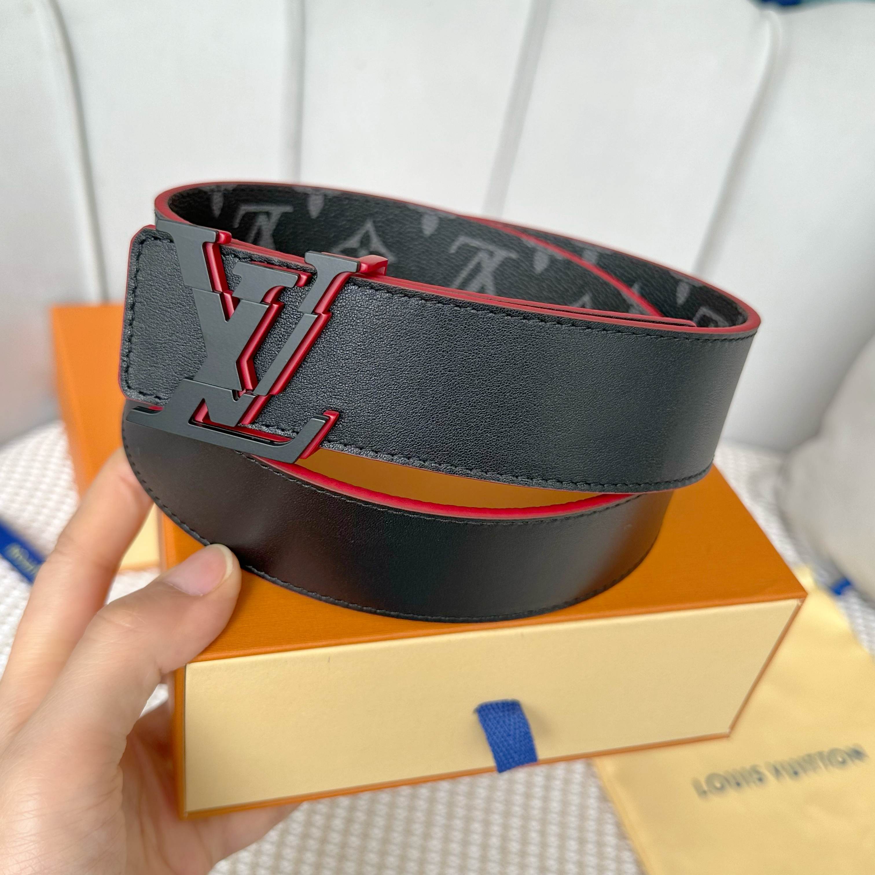 Louis Vuitton Upgraded 40mm Reversible Canvas Belt