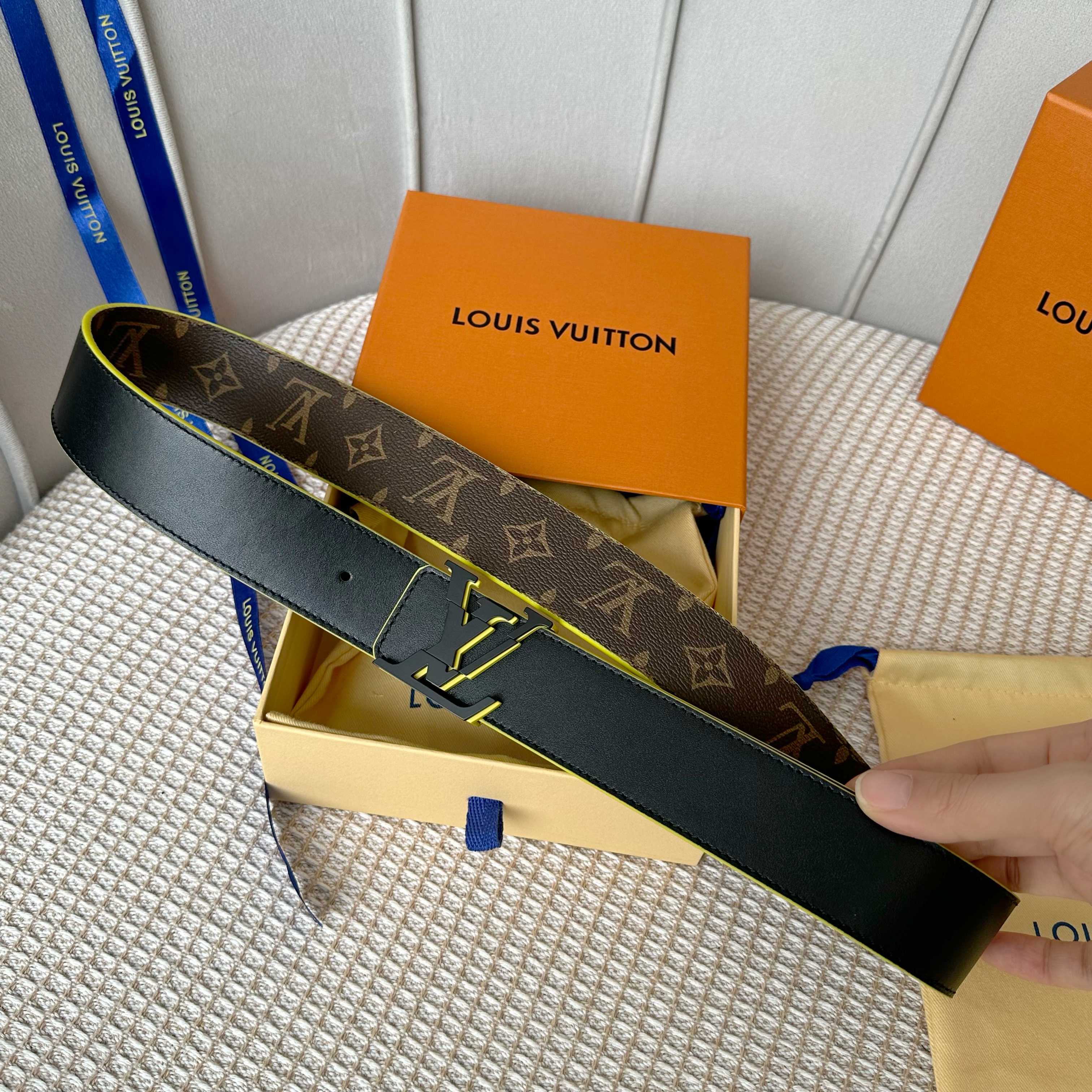 Louis Vuitton Reversible 40mm Canvas Belt â€“ Premium Craftsmanship