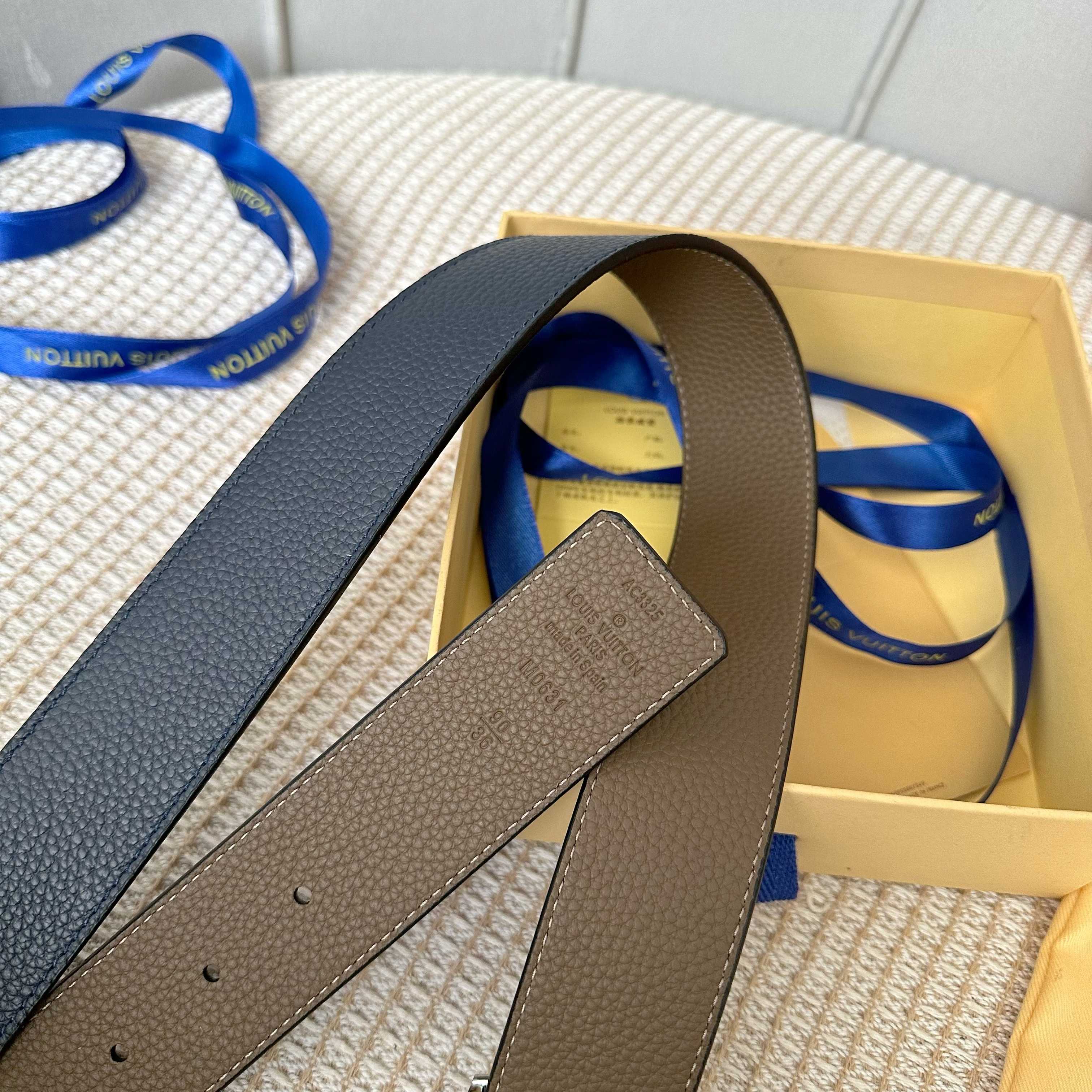 Louis Vuitton Reversible 40mm Togo Leather Belt with New Monogram Buckle