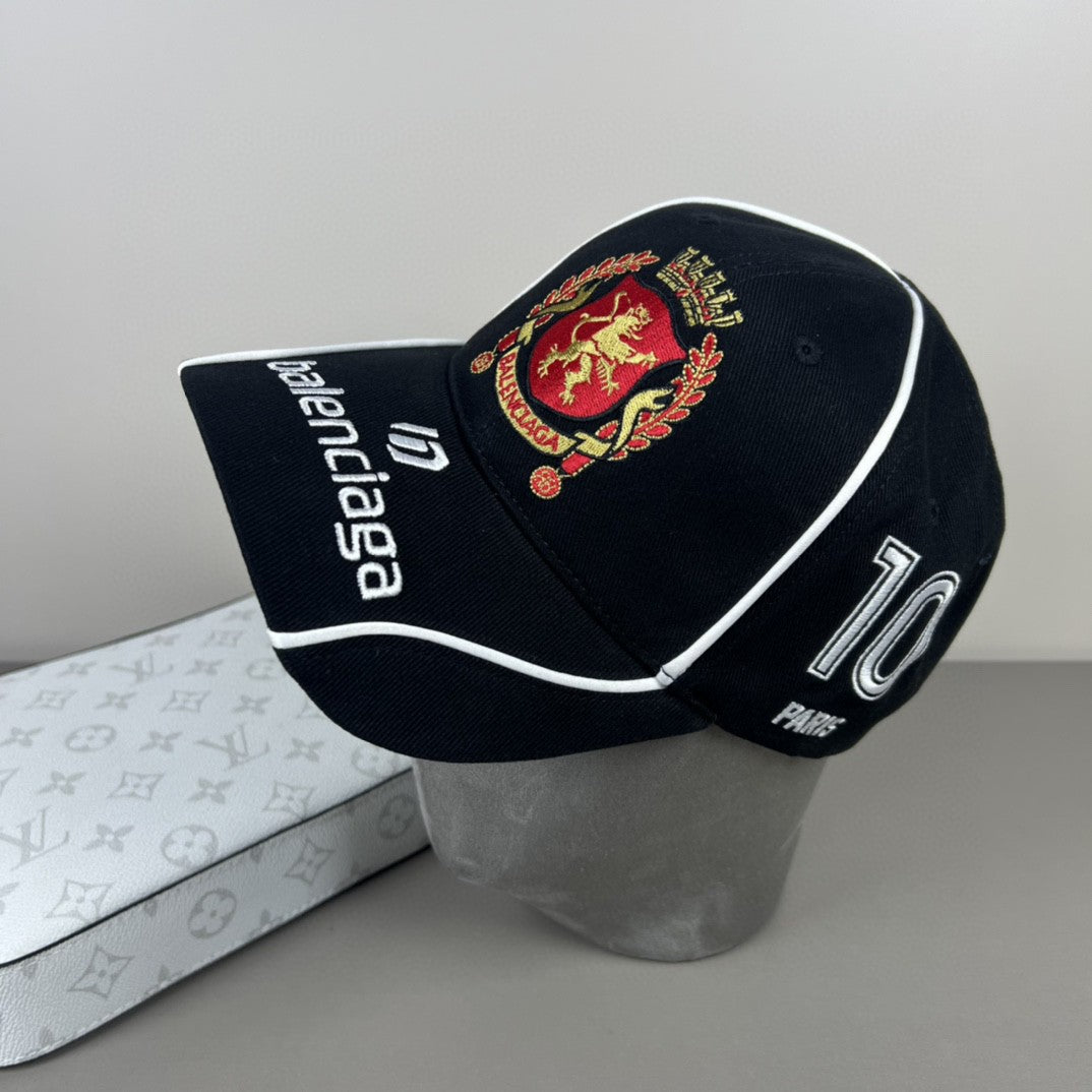 Balenciaga Unisex Baseball Cap - Fashionable and Timeless Style