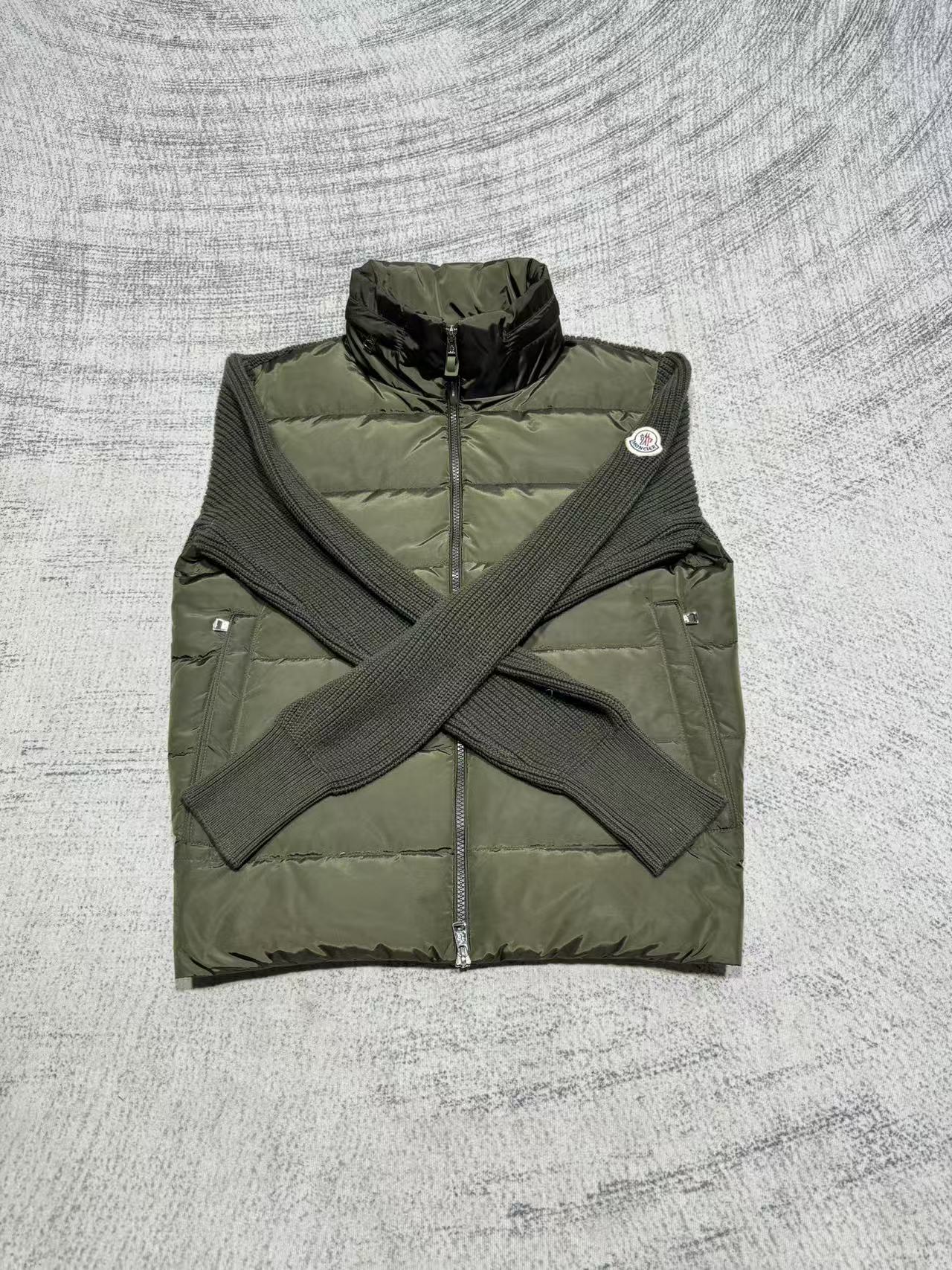 Moncler Men's Classic Logo Knitted Stand-Up Collar Down Jacket - Autumn/Winter Collection