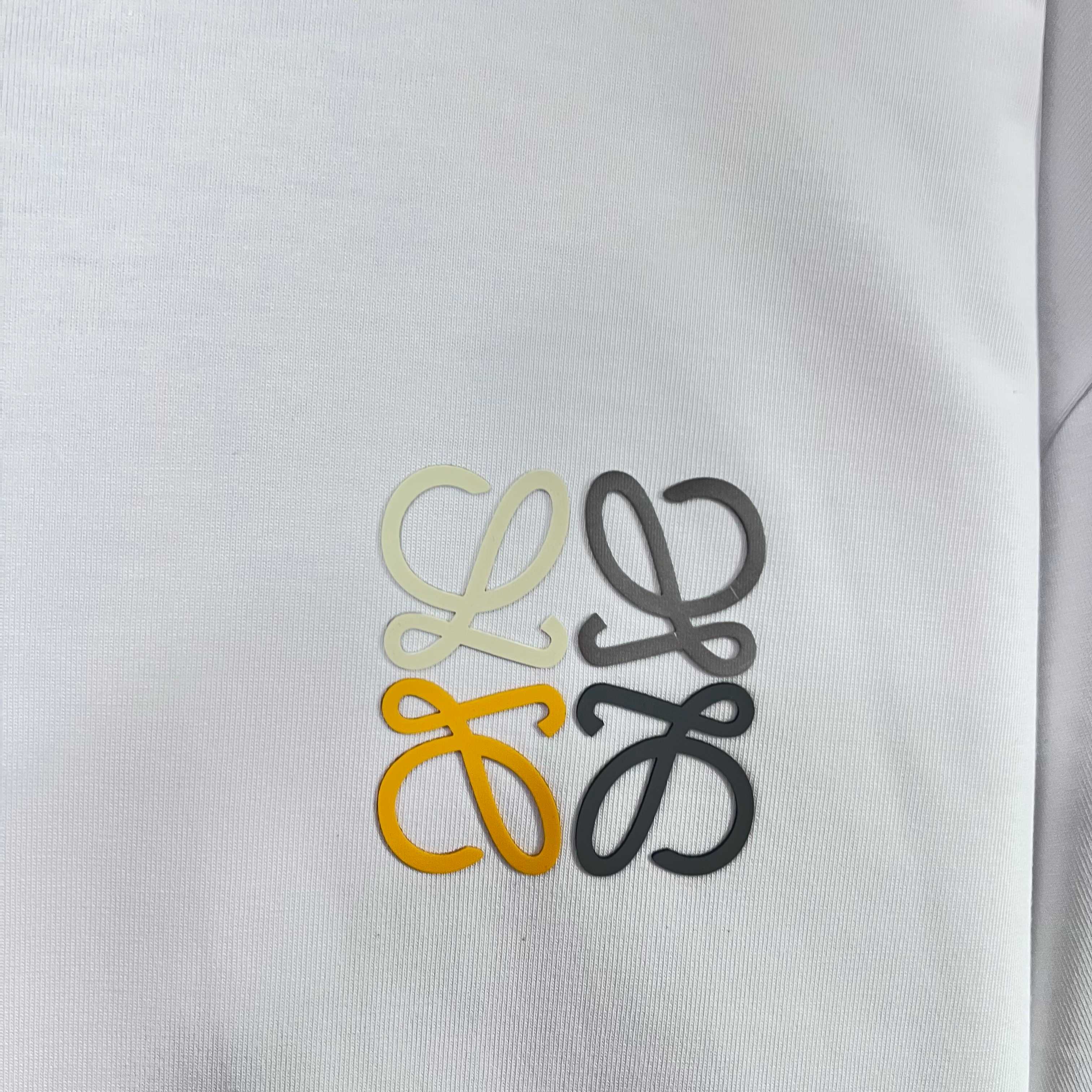 LOEWE Classic Round Neck Short-Sleeved T-Shirt with Silicone Logo