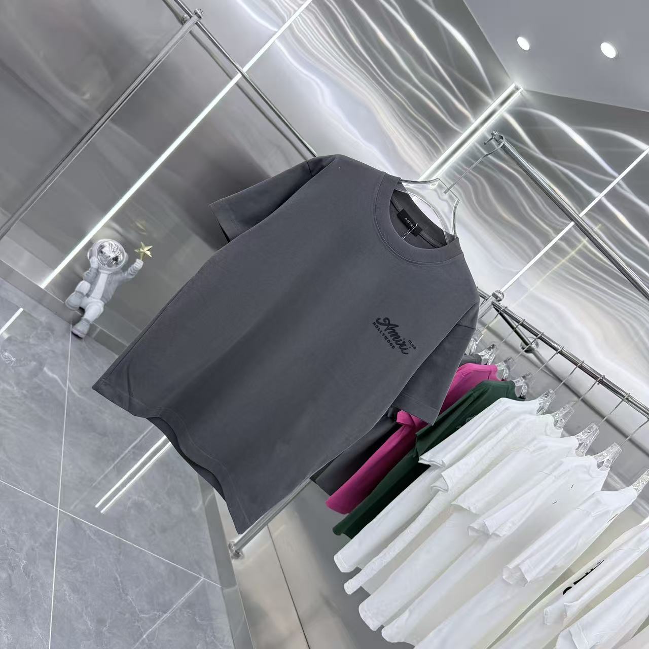 Unisex Flocking Lettering Tee - Custom 320g Fabric in Black, White, and Gray