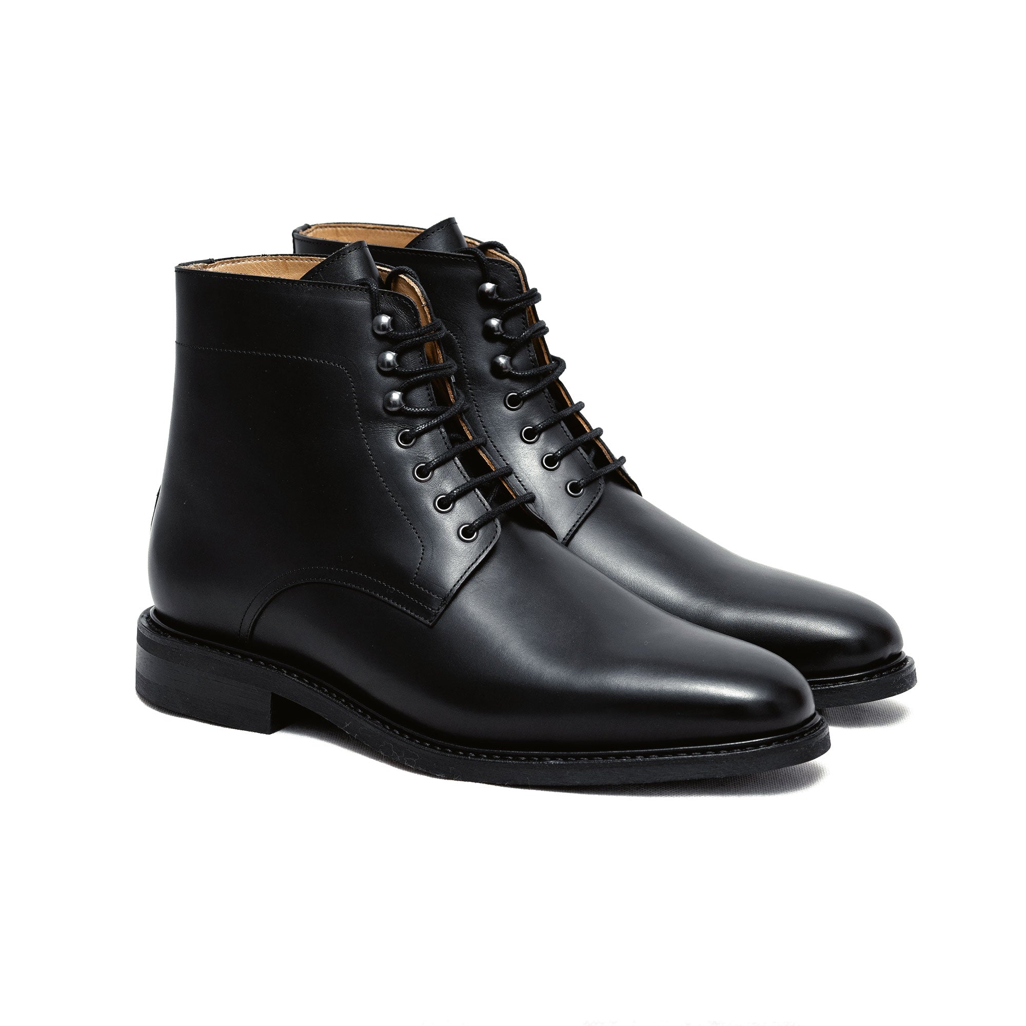 Goodyear welted boots made in Portugal using calfskin leather and rubber sole for everyday wear