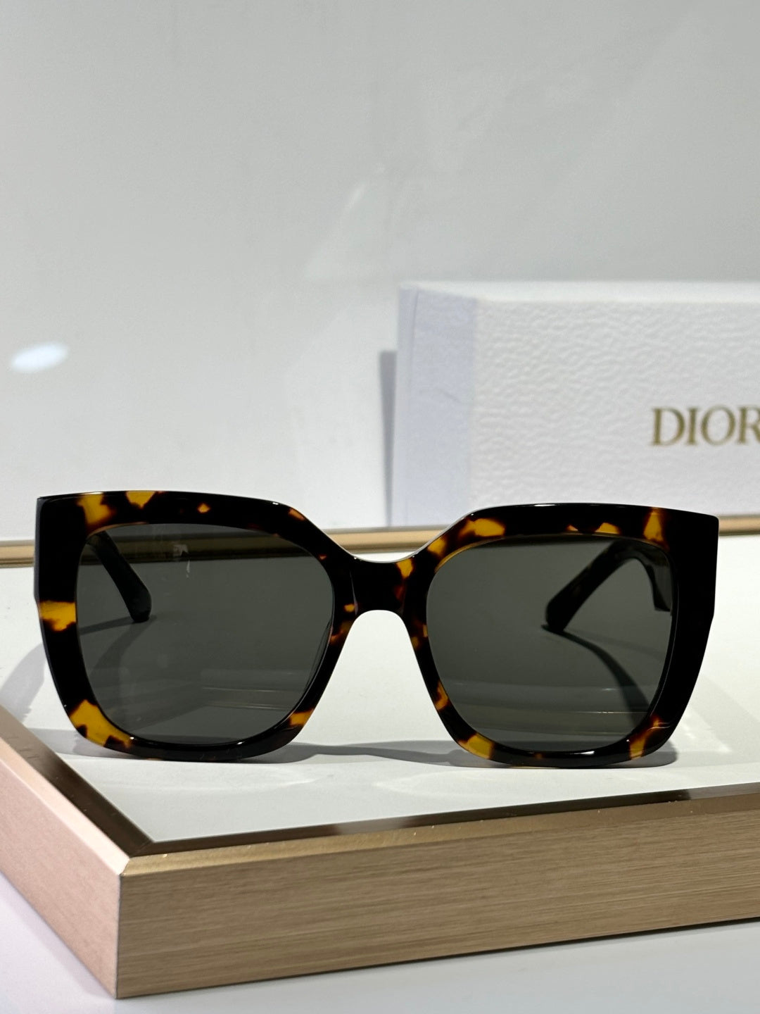 Miss Dior S2F Eyewear - New Color Collection