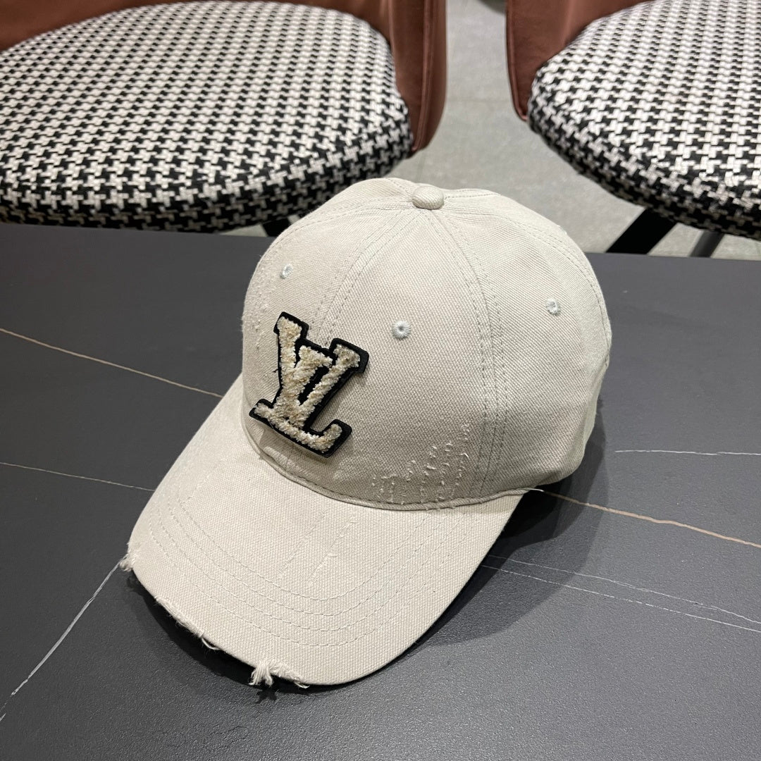 Louis Vuitton 2025 Classic All-Season Baseball Cap