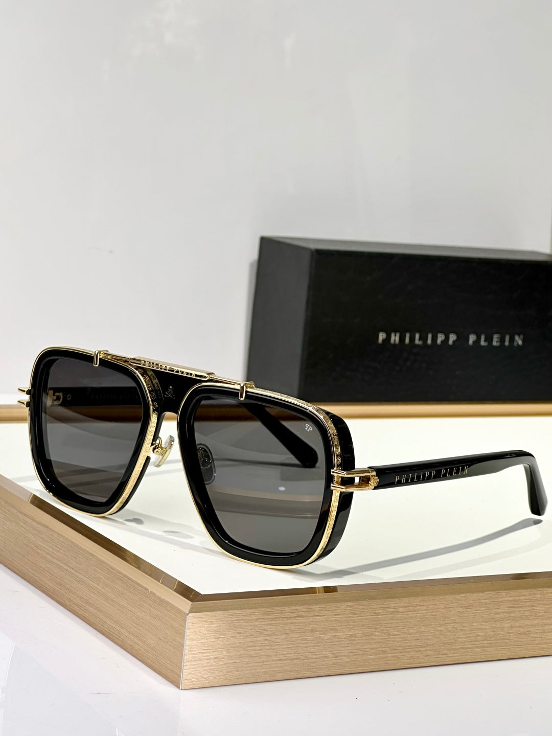 Philipp Plein SPM Metal Plated Eyewear - Size 57-19-145