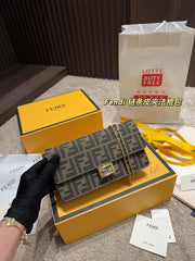 Fendi Baguette Chain Wallet Bag - Size 20.11 with Box