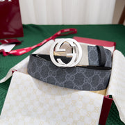 Gucci Double-Sided Leather Belt with Counter-Rotating Buckle for Men