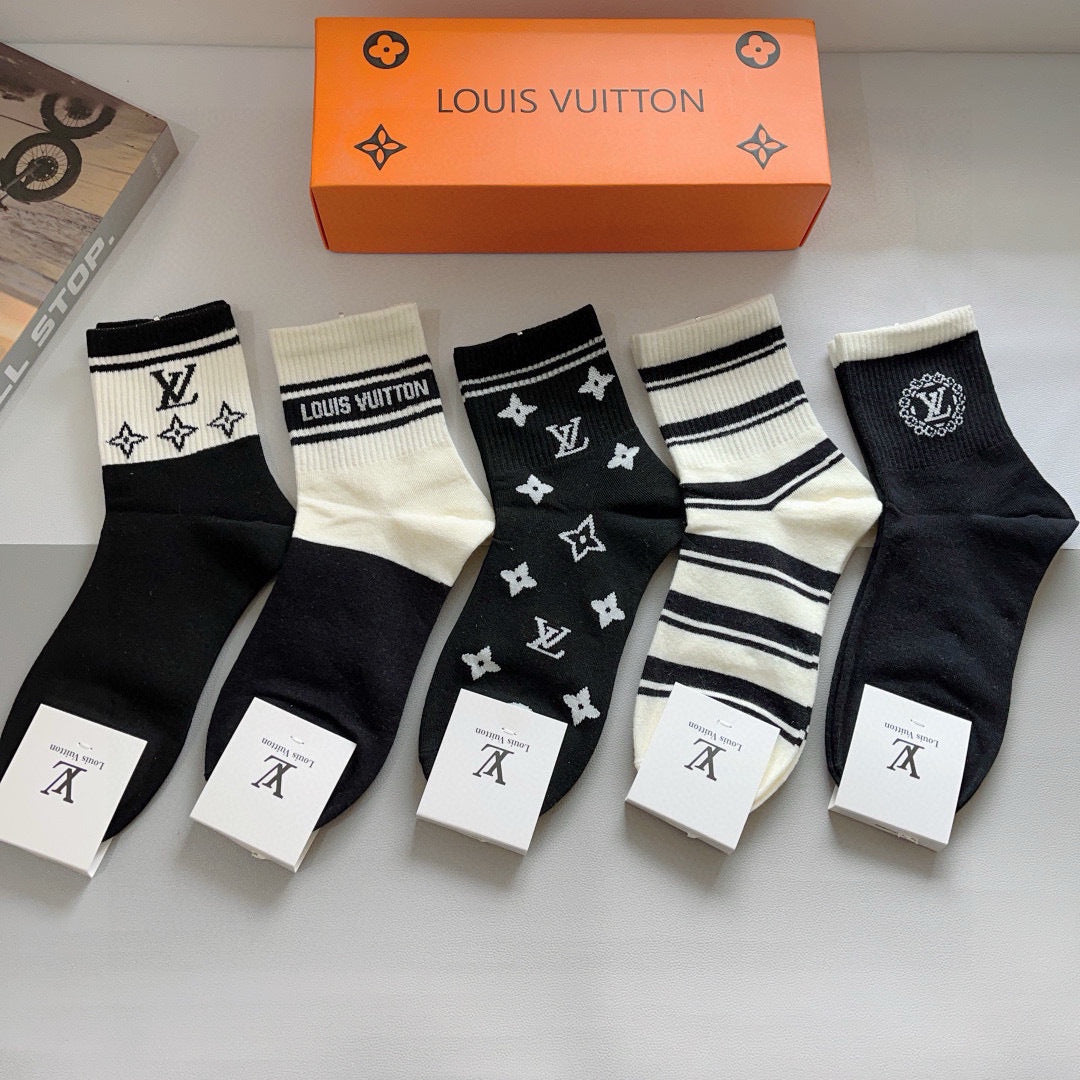 Louis Vuitton Mid-Calf Cotton Socks - 5 Pairs