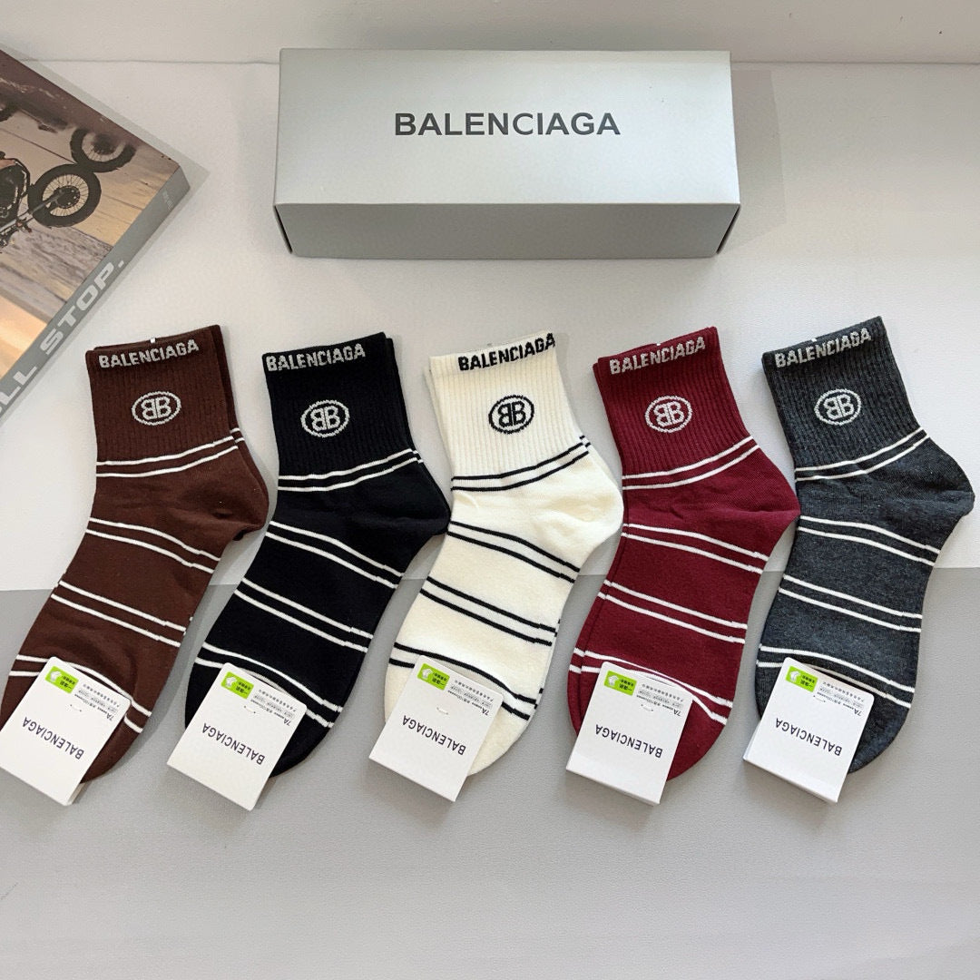 Balenciaga Mid-Calf Fashion Socks - 5 Pairs Gift Box