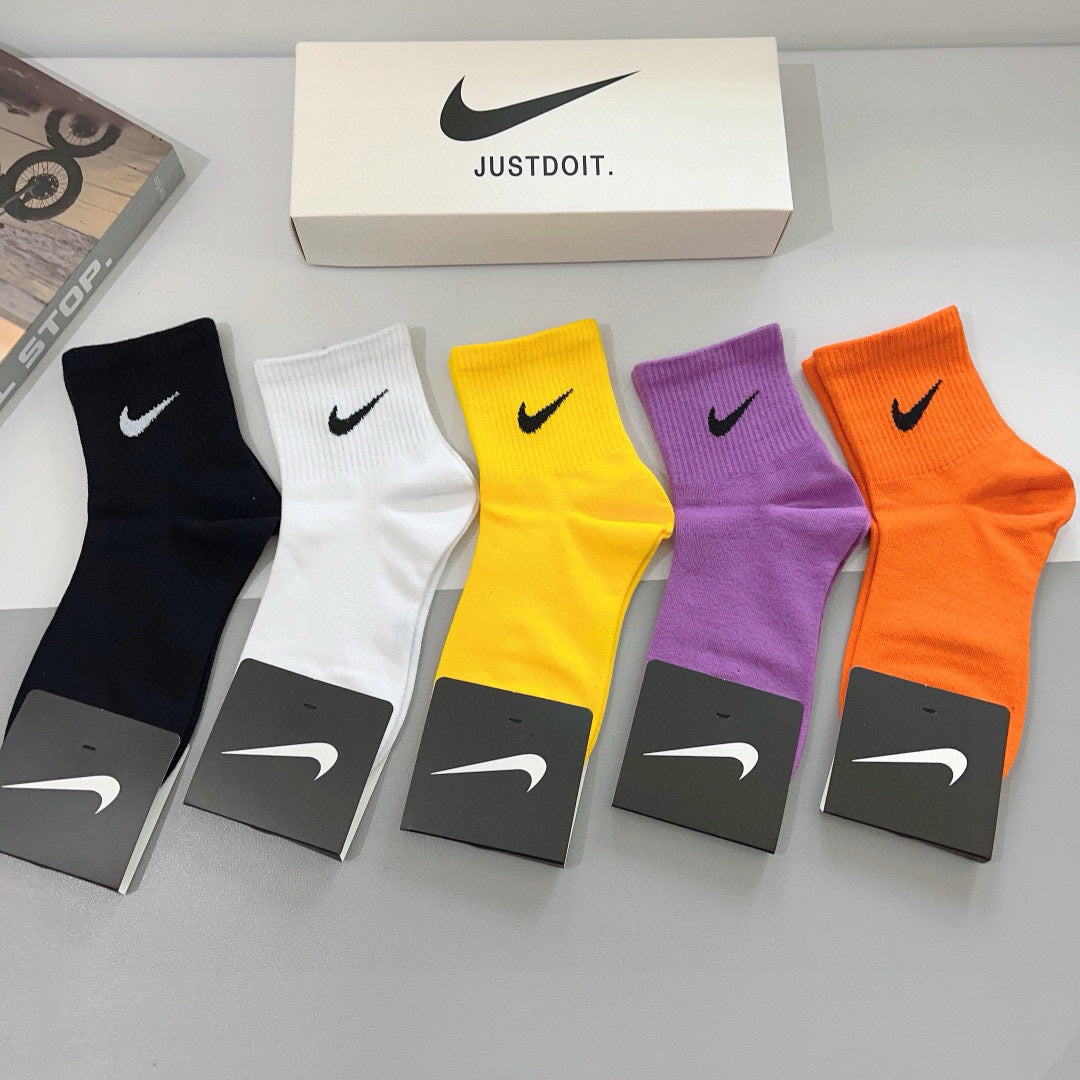 Nike Mid-Calf Combed Cotton Socks - Antibacterial & Breathable (5 Pairs)