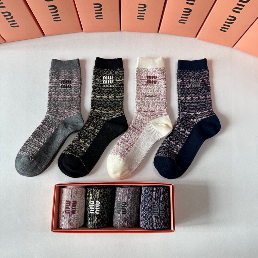 MiuMiu Double-Needle Mid-Length Jewelry Socks - Four-Pack