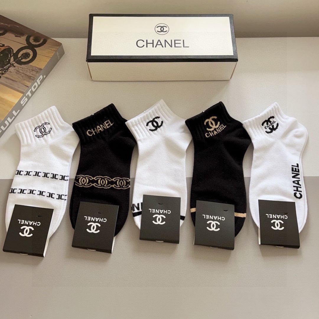 CHANEL Classic High Version Pure Cotton Short Socks - 5 Pairs