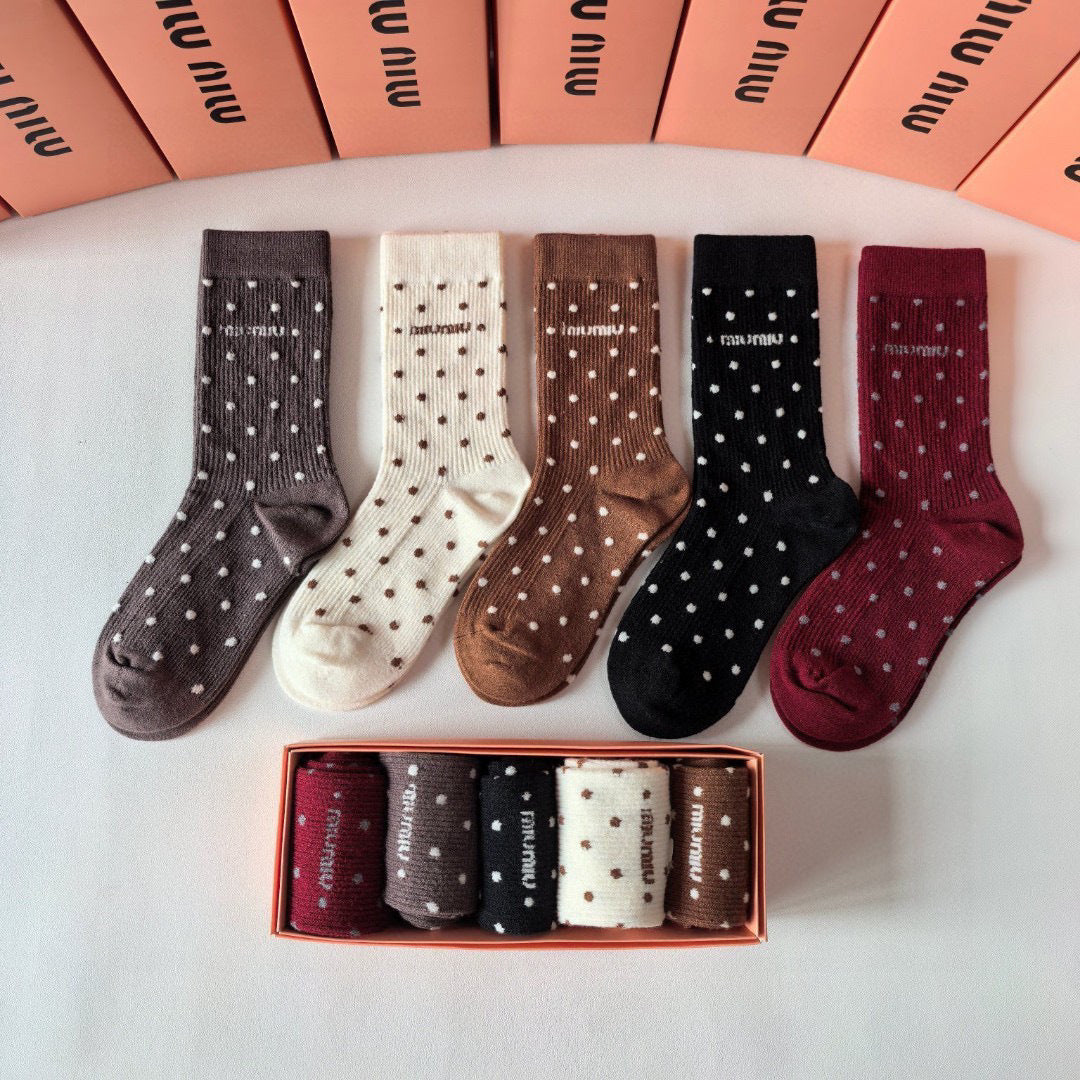 Luxury Mid-Length Cashmere Socks - 5 Pairs Gift Box