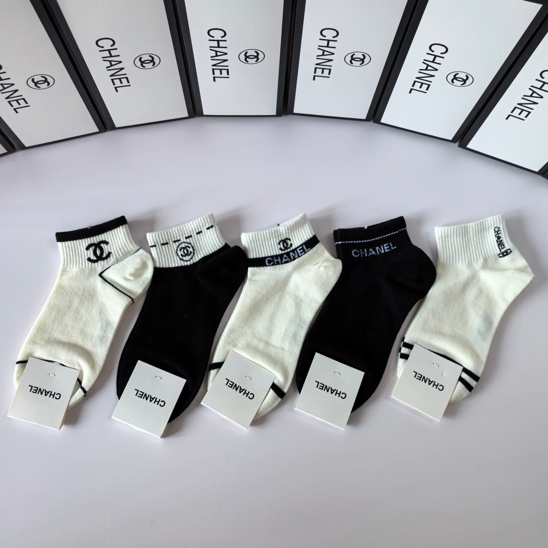 Chanel Short and Medium Style Pile Socks â€“ 5 Pairs Box Set