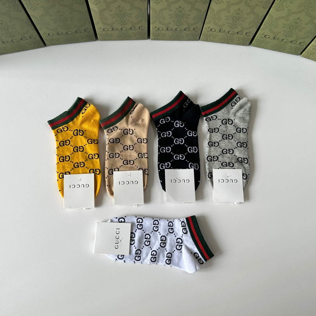 Gucci Short and Medium Pile Socks - 5 Pairs Gift Set