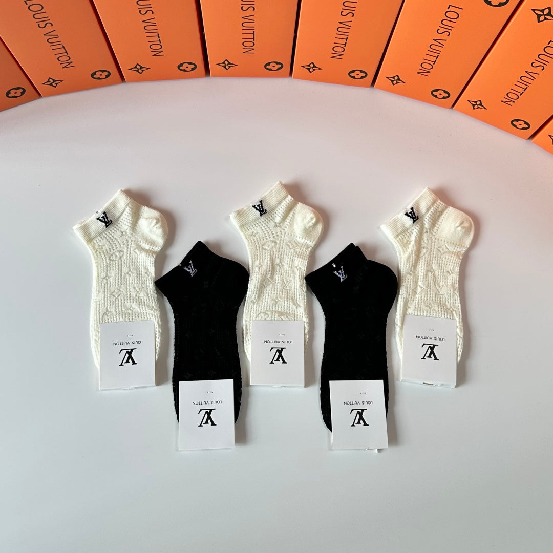 Louis Vuitton Classic Short & Medium Tube Socks - 5 Pairs Box Set