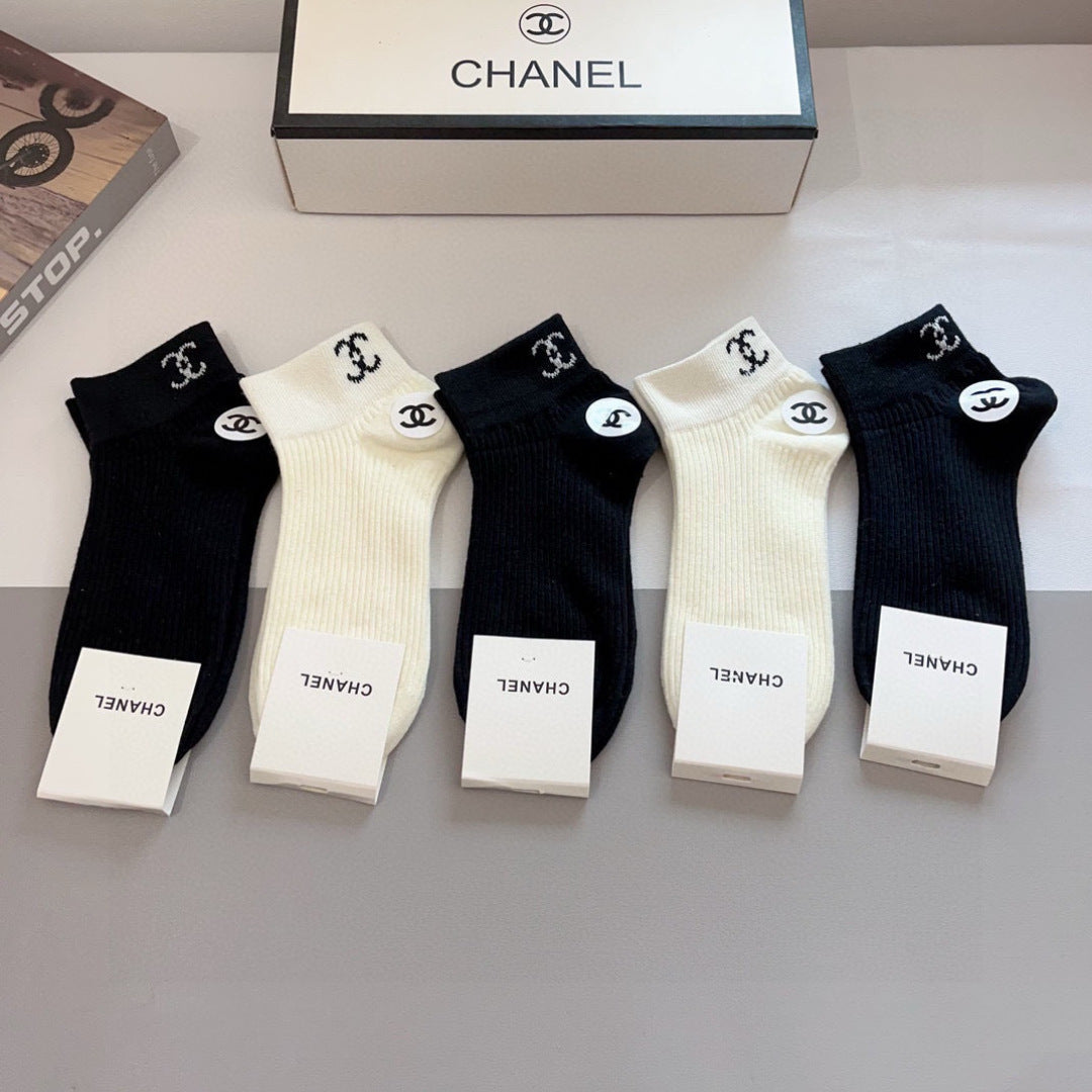 CHANEL Classic Medium Cotton Socks - Double C Logo - 5 Pairs