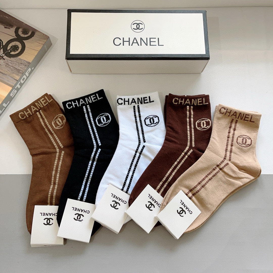 CHANEL High-End Synced Mid-Calf Socks - 5 Pairs