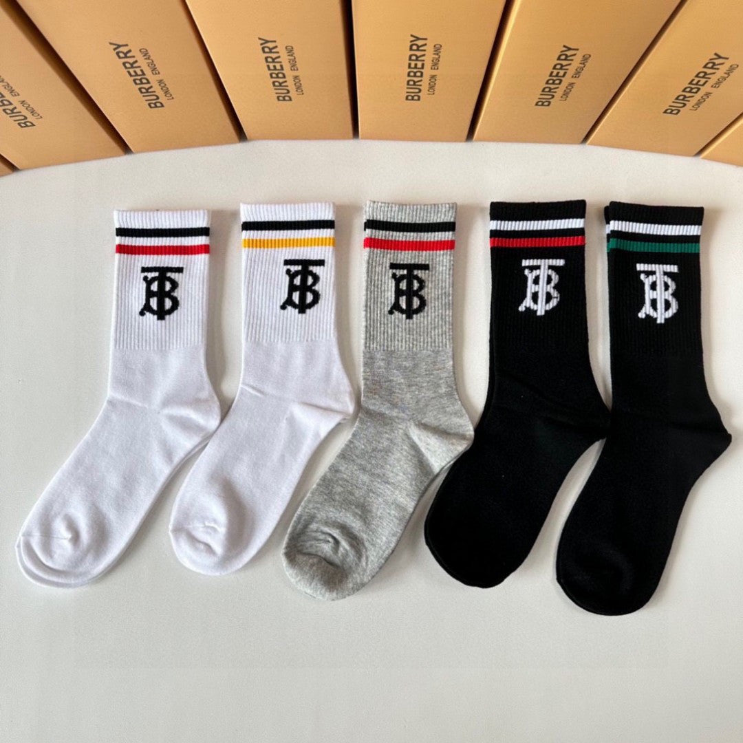 Burberry Mid-Length Socks - 5 Pairs Luxury Collection