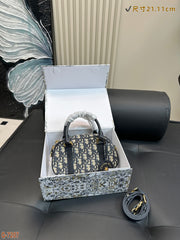 Dior Winter24 Groove Small Bag - Chic Summer Accessory