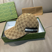 Gucci Spring/Summer Baseball Cap with Logo Webbing
