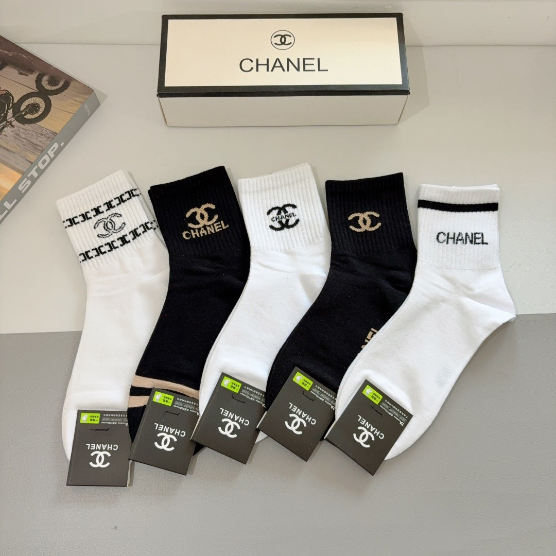 CHANEL Men's Classic Mid-Calf Cotton Socks - 5 Pairs