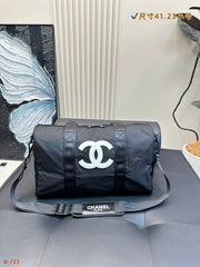 CHANEL Vintage Handbag - Classic Retro Design for Travel