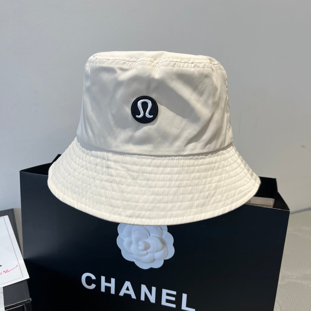 Trendy Fisherman Hat for Stylish Outdoor Adventures