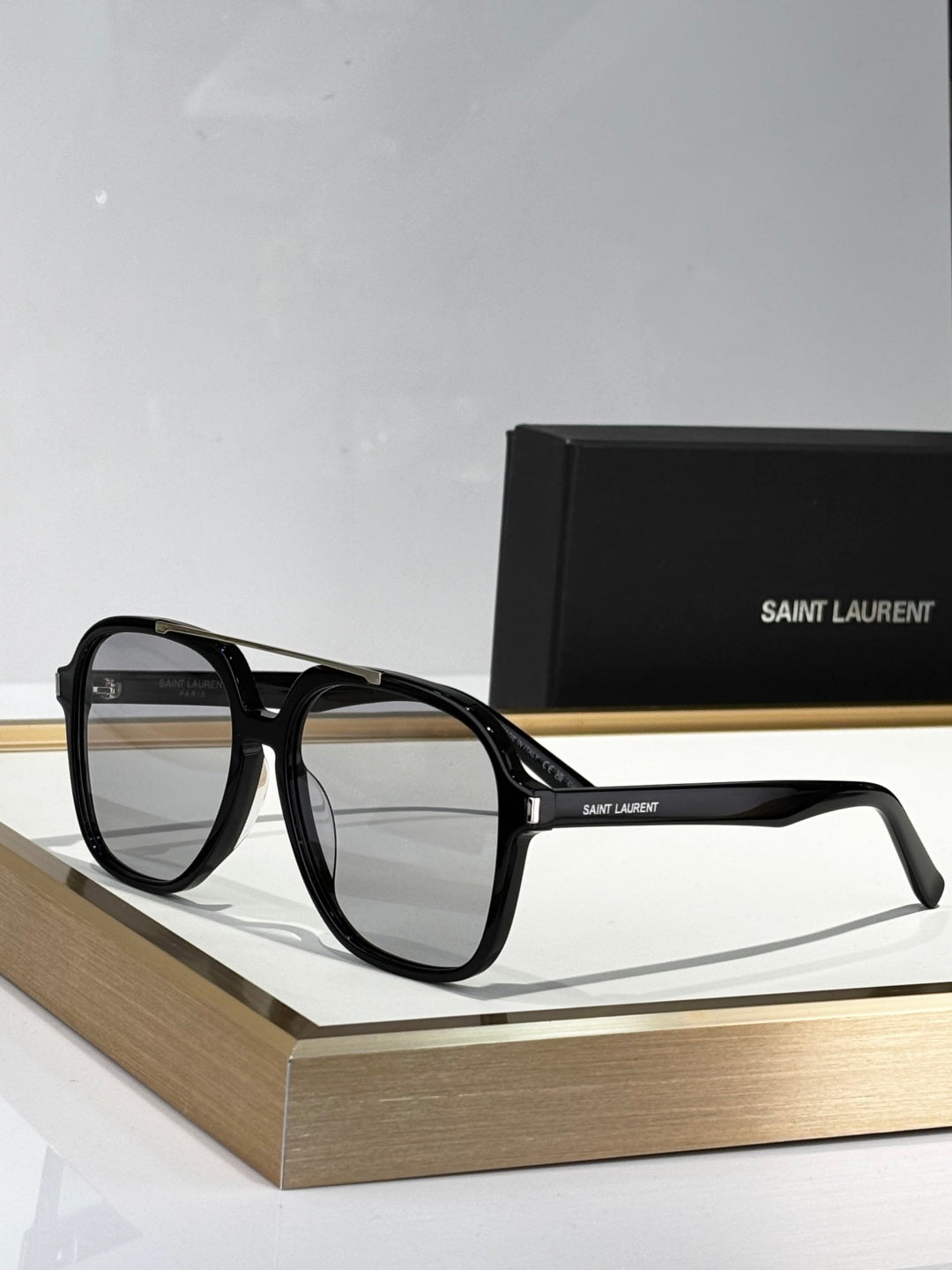 Premium Saint Laurent SL545 Sunglasses - Model YSL - Size 57