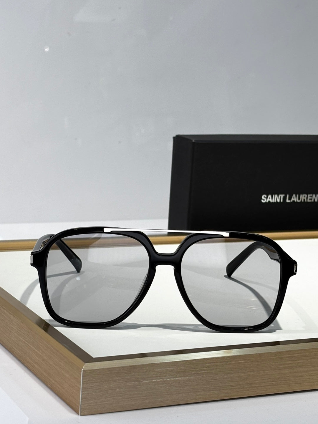 Premium Saint Laurent SL545 Sunglasses - Model YSL - Size 57