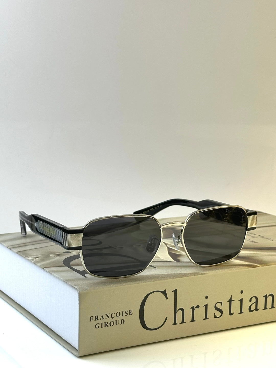 DIO* S2U Stylish Eyewear - Model 55-18-145