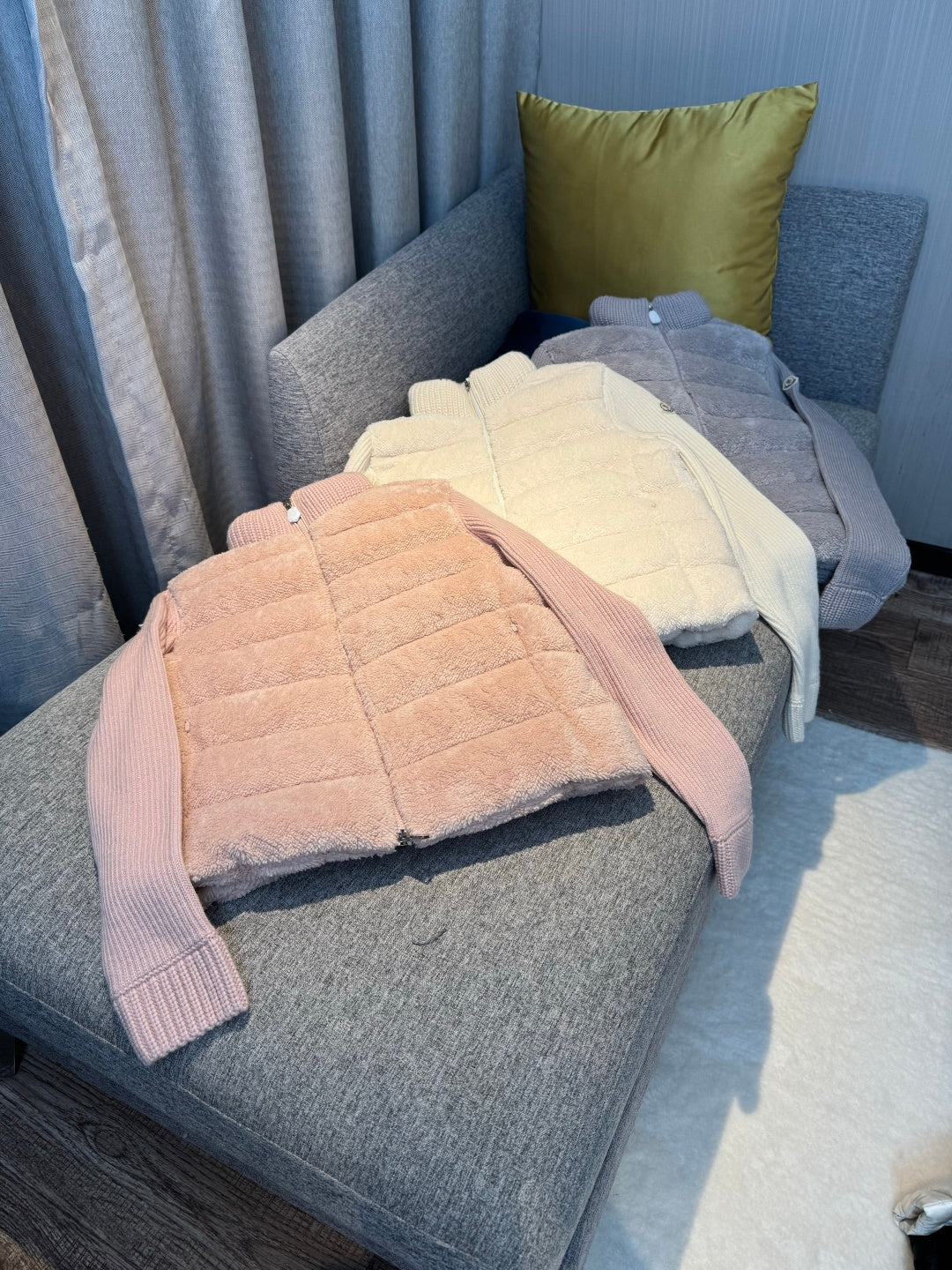 Moncler Women's Teddy Velvet Zipper Cardigan - Stylish & Cozy in Pink, White, and Gray