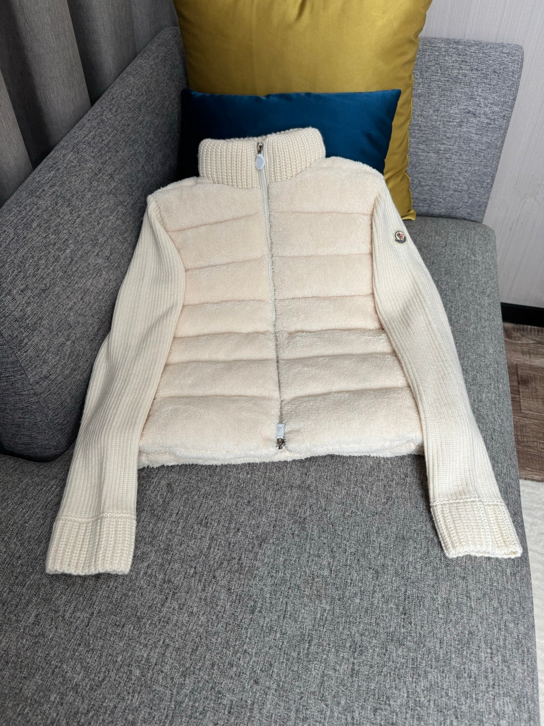 Women's Moncler Teddy Velvet Zipper Cardigan - Pink, White, Gray (S-XL)