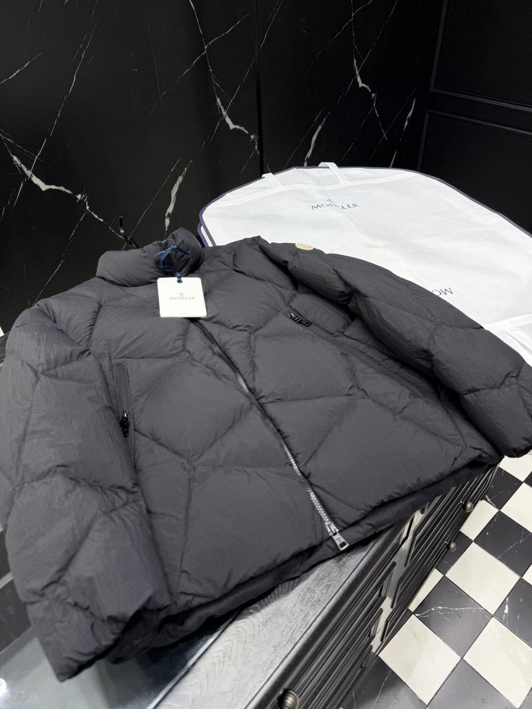 Men's Moncler Irregular Geometric Stand Collar Down Jacket