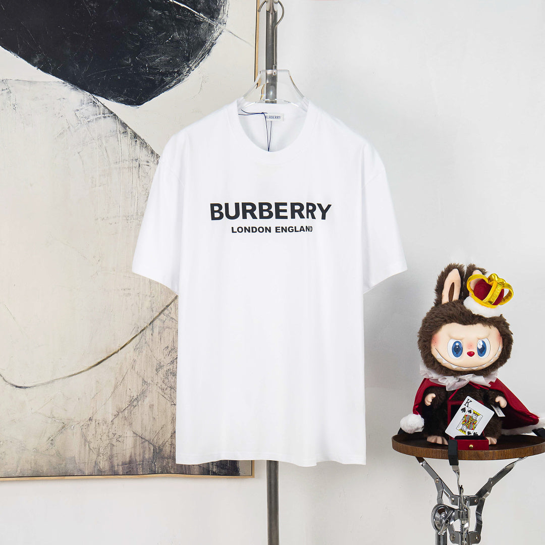 Burberry 270g Embossed Logo T-Shirt - Classic Short-Sleeve Design