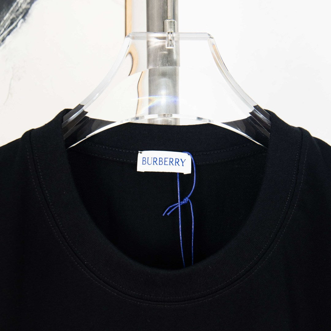 Burberry 270g Round Neck Short-Sleeved T-Shirt - Classic Color-Blocked Design