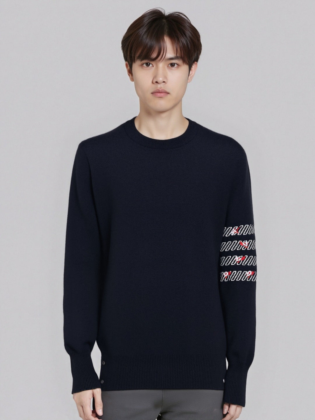 Exclusive Thom Browne TB M41 Striped Rose Embroidered Sweater