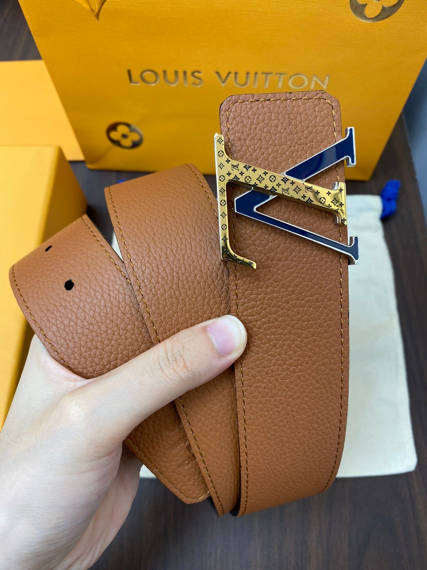 Authentic LV OEM Leather Goods with Premium Casting Hardware