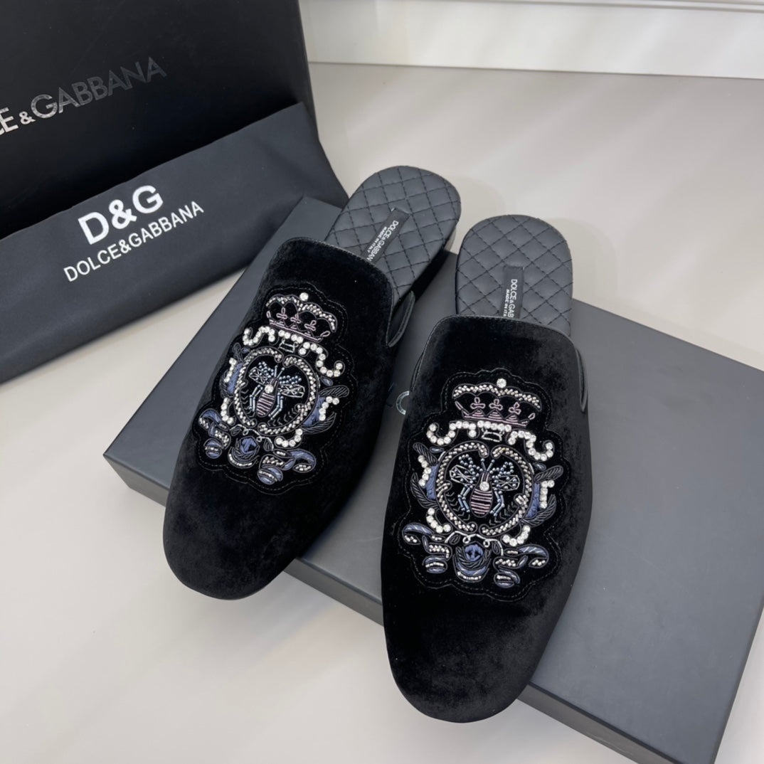 Dolce & Gabbana Hand-Embroidered Velvet Silk Dress