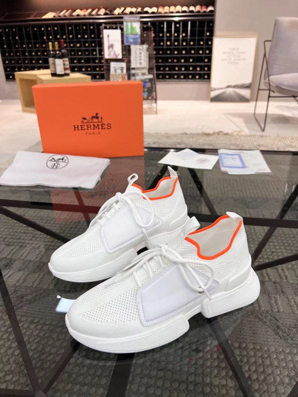 High-End Menâ€™s Sports & Casual Shoes - Breathable Fly-knit Comfort