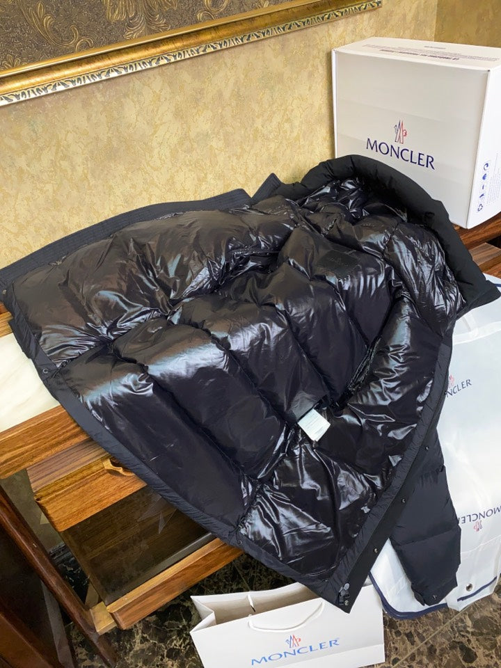 Moncler Madeira Down Jacket - Premium Unisex Insulation