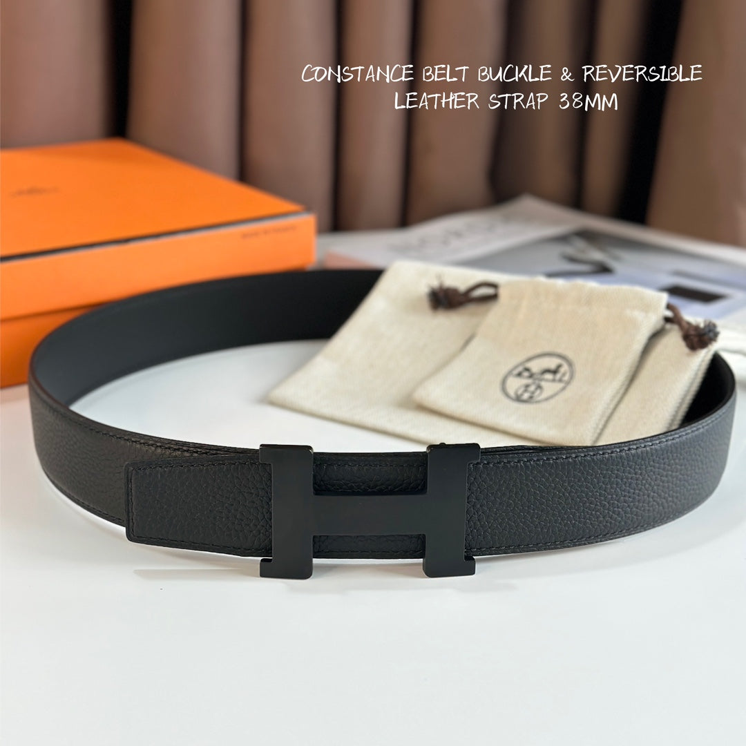 Stylish Constance Belt Buckle with Reversible Leather Strap